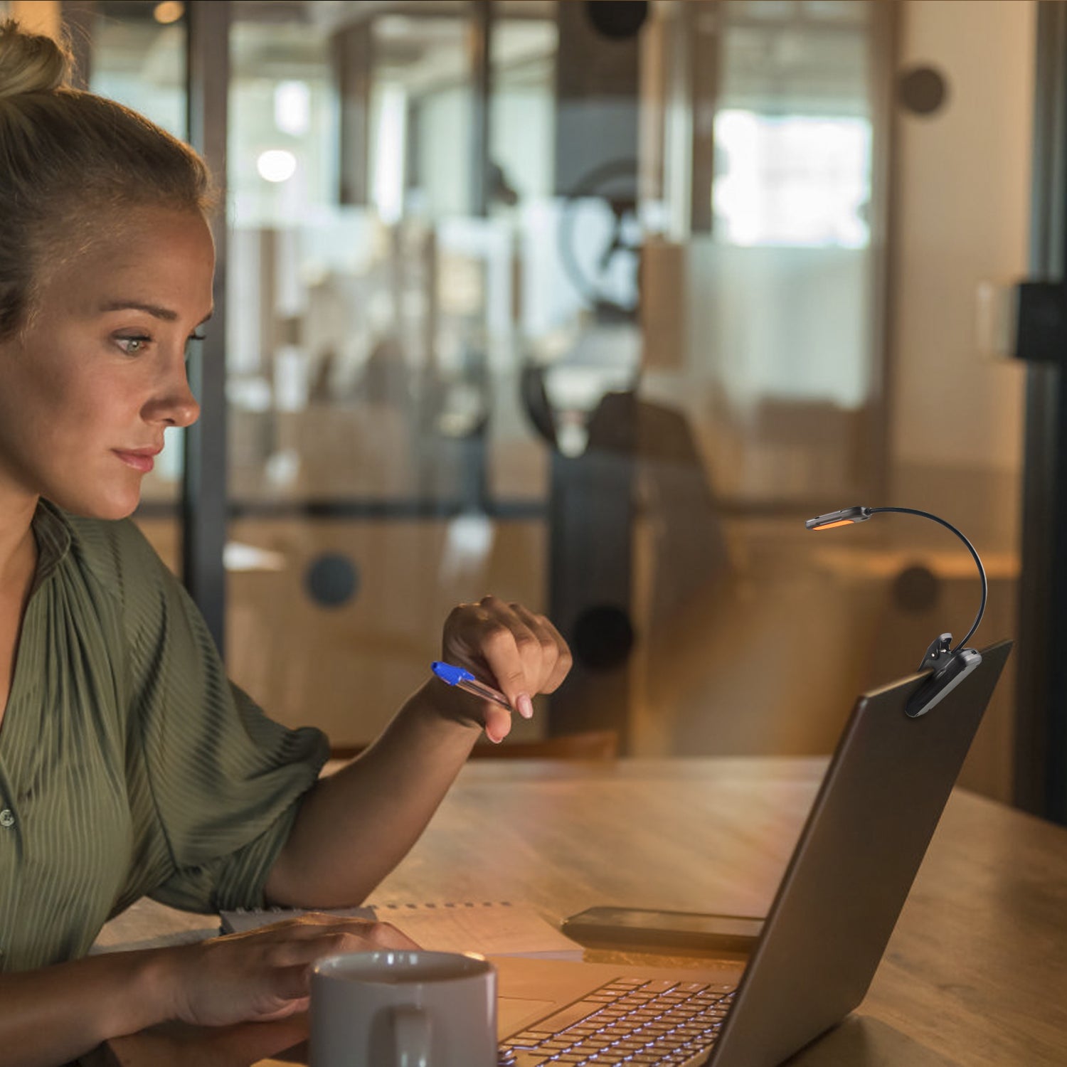 LED Book Light Flexible Rechargeable with 3 Light Modes Easy Clip Reading Lamp