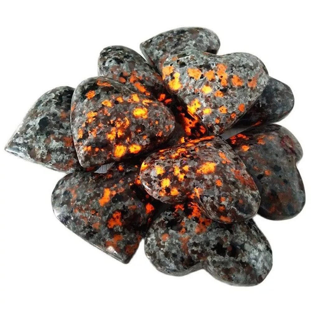 Natural Yooperlite Heart Tumbled Stone UV Reactive Sodalite Gemstone Home Decor
